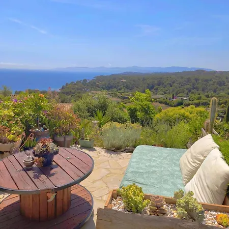 Vue , Jardin & Ambiance Tiny House Appartamento Saint-Raphaël